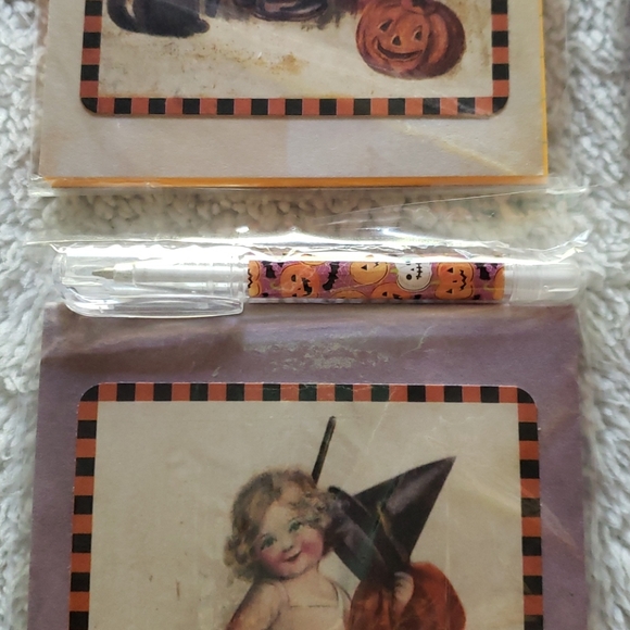 Vintage Inspired Halloween Notepads Set of 4 - Picture 6 of 8